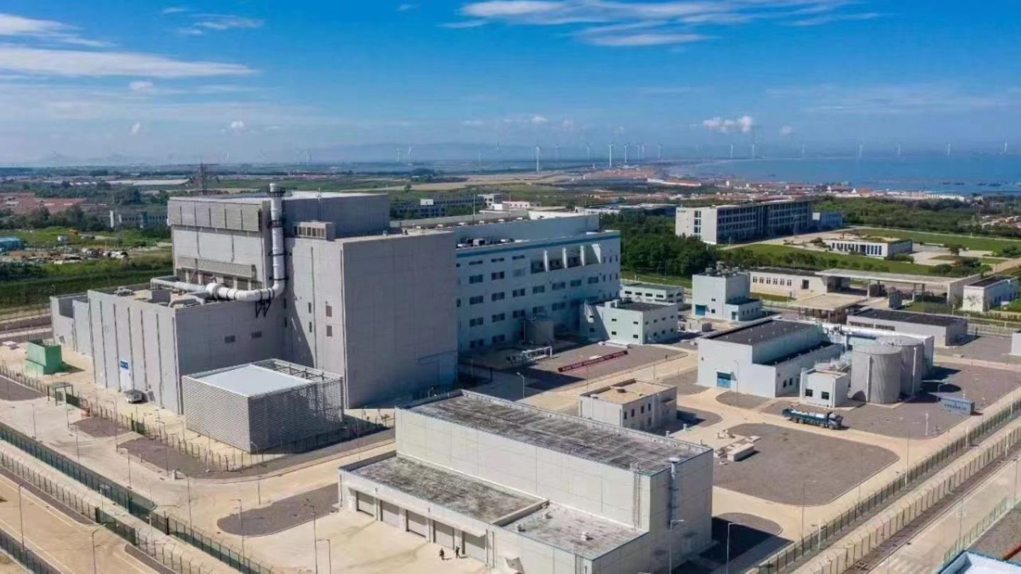 Kernkraft : China testet Atomkraftwerk, bei dem der Kern nicht schmelzen kann