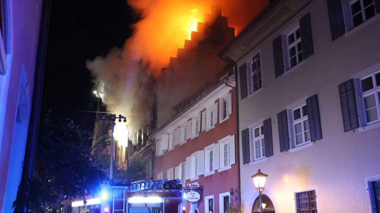 Feuer: 17 Menschen bei Brand in Konstanzer Altstadt verletzt