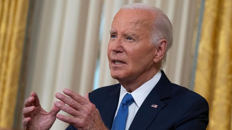 US-Präsident Joe Biden spricht im Oval Office des Weißen Hauses in Washington US-Präsident Joe Biden spricht im Oval Office des Weißen Hauses in Washington