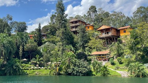 Die Cormoran Lodge bei Kibuye am Kivusee in Ruanda