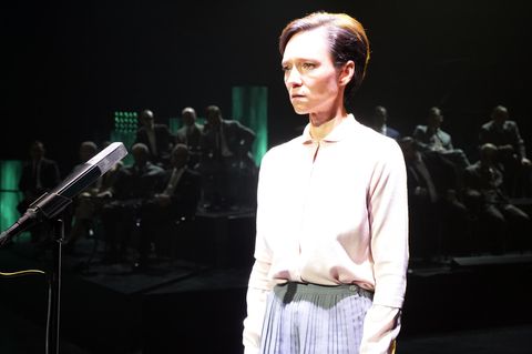Sabine Timoteo als Zeugin im Film über den Auschwitz-Prozess "Die Ermittlung"
