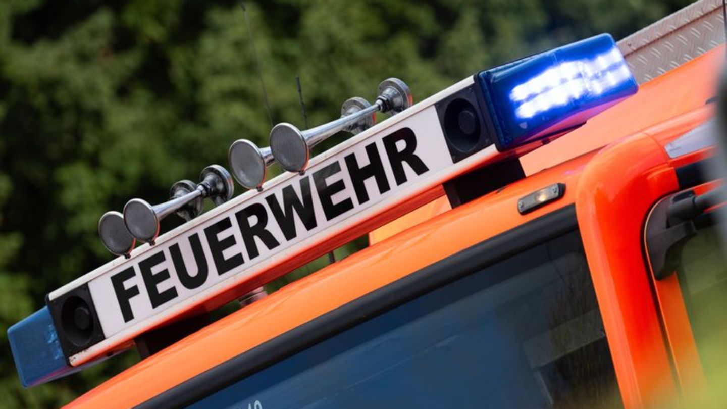 Verdacht auf Brandstiftung: Verletzte bei Brand in Altenheim