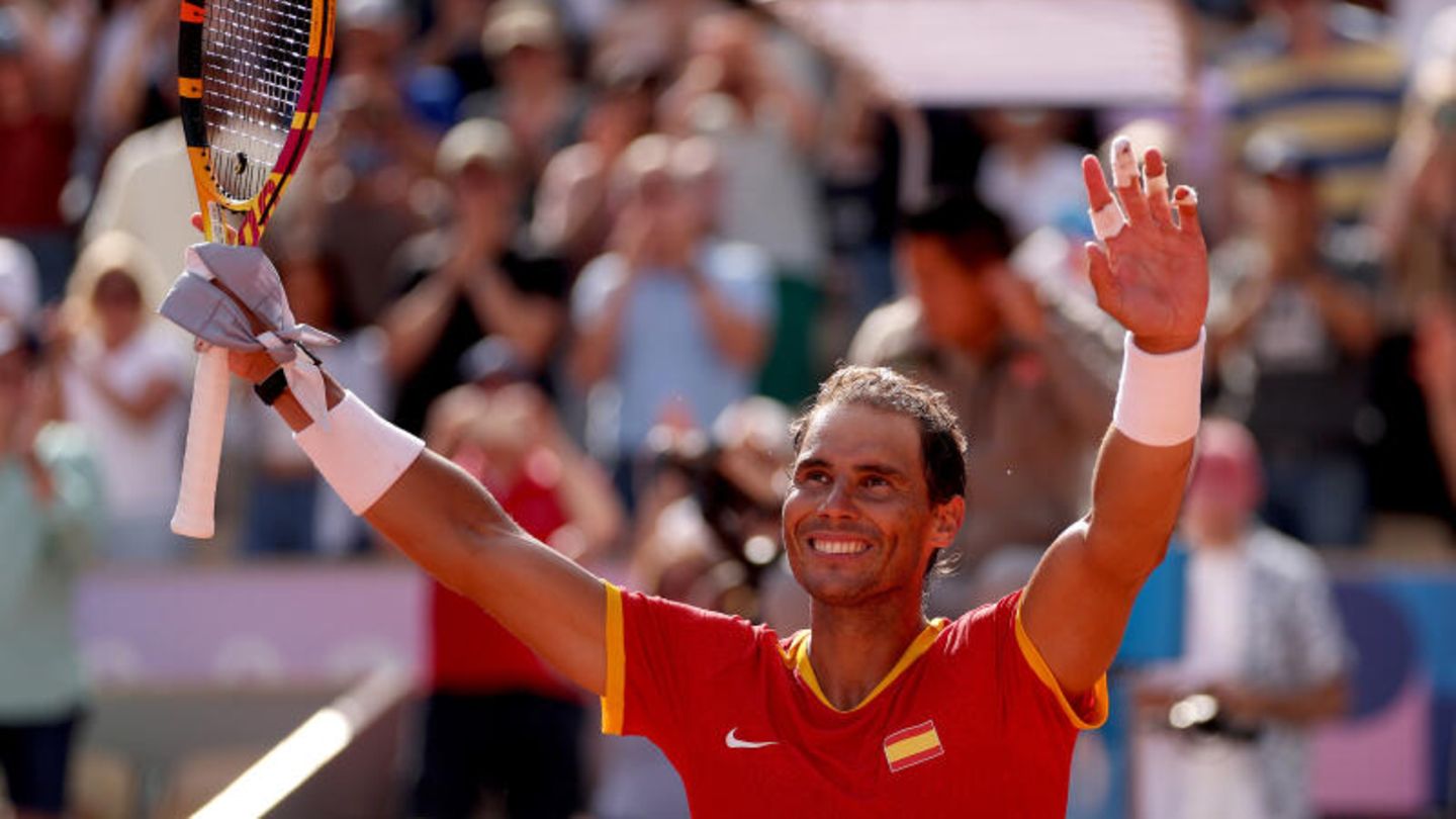 Die Highlights aus Paris: Legendenduell steht bevor: Nadal trifft in Runde 2 auf Djokovic