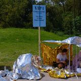 Am Ende war der Müll – vor allem Schutzfolien gegen die Hitze. Und Leuchtbändchen.