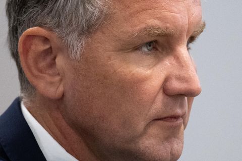 Höcke: AfD-Politiker provoziert mit Drohungen gegen die Polizei