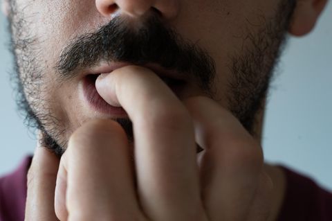 Nägelkauen stoppen ist nicht so einfach