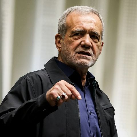 Irans Präsident Massud Peseschkian droht Israel nach dem Tod des Hamas-Chefs Hanjeh