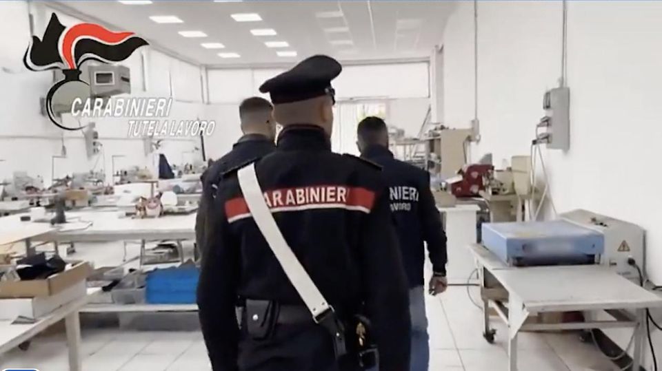 Ermittlungen gegen Armani und Dior wegen Arbeitsbedingungen