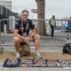Yorick Spieker aus Düsseldorf mit seinen Olympia-Pins