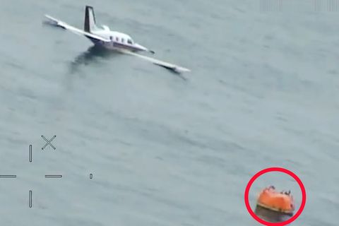 Deutsche Piloten stranden in Grönlands Eismeer