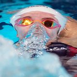 Keine Sorge, es geht ihr gut! Schwimmerin Regan Smith aus den USA beim Vorlauf zum 200-Meter-Rücken-Wettkampf in Aktion