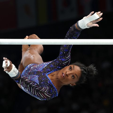 Uneven bars vault: Simone Biles on August 1st in Paris, shortly before winning her next gold medal 
