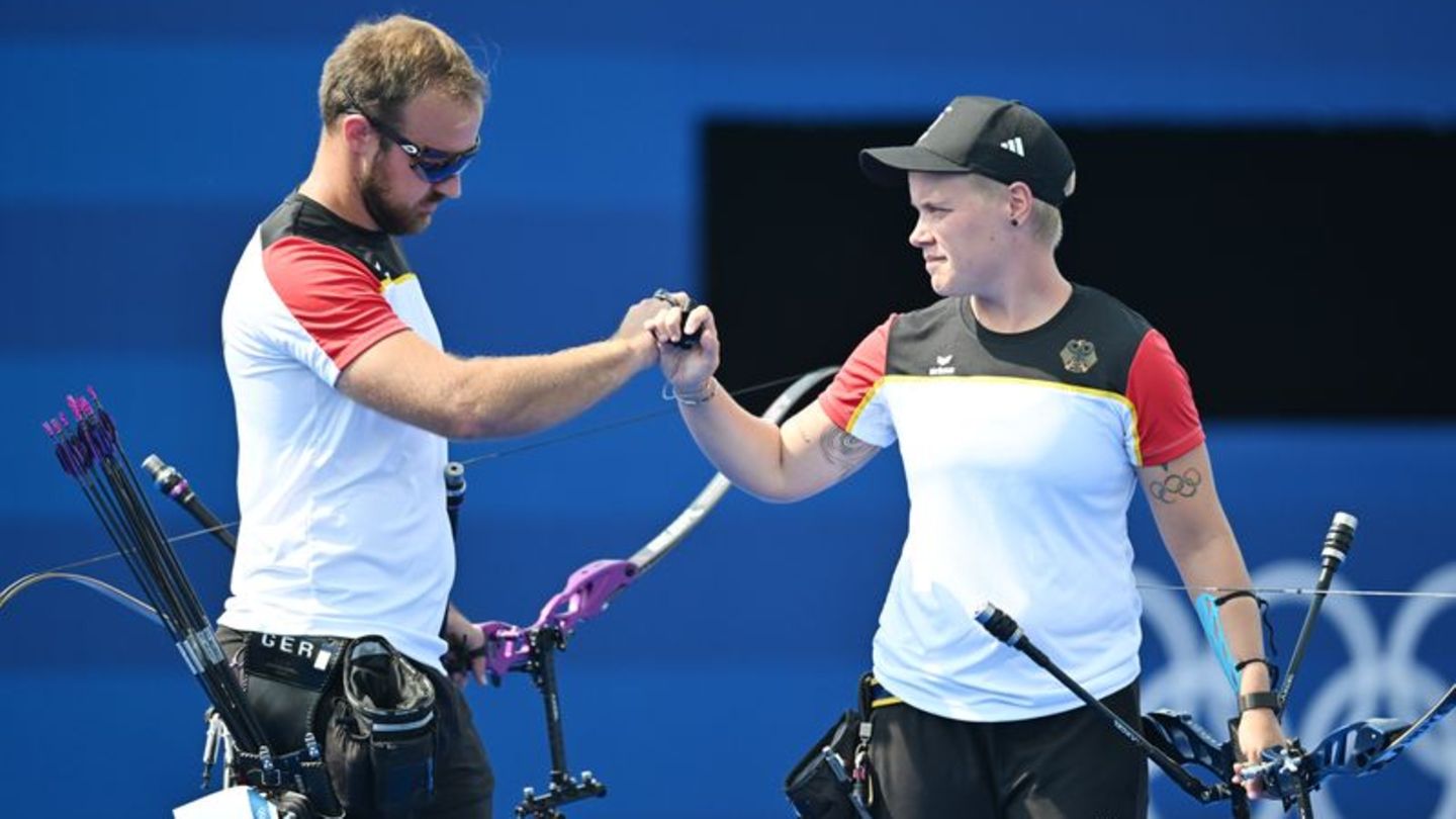 Sommerspiele in Paris: Bogenschützen Kroppen/Unruh schießen im Finale um Gold