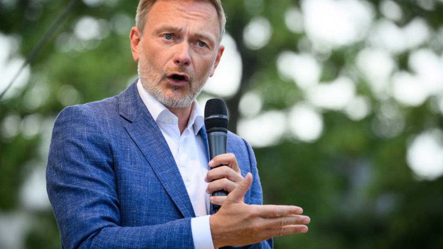 Wahlkampf: FDP-Chef Lindner warnt vor neuen Schulden