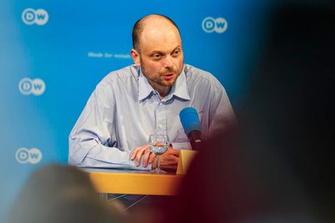 Teil des Gefangenenaustausch: Wladimir Kara-Mursa