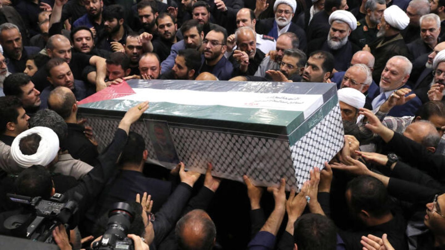 Nahost-Krieg: Iran: Hamas-Auslandschef Hanija wurde mit Kurzstreckengeschoss getötet