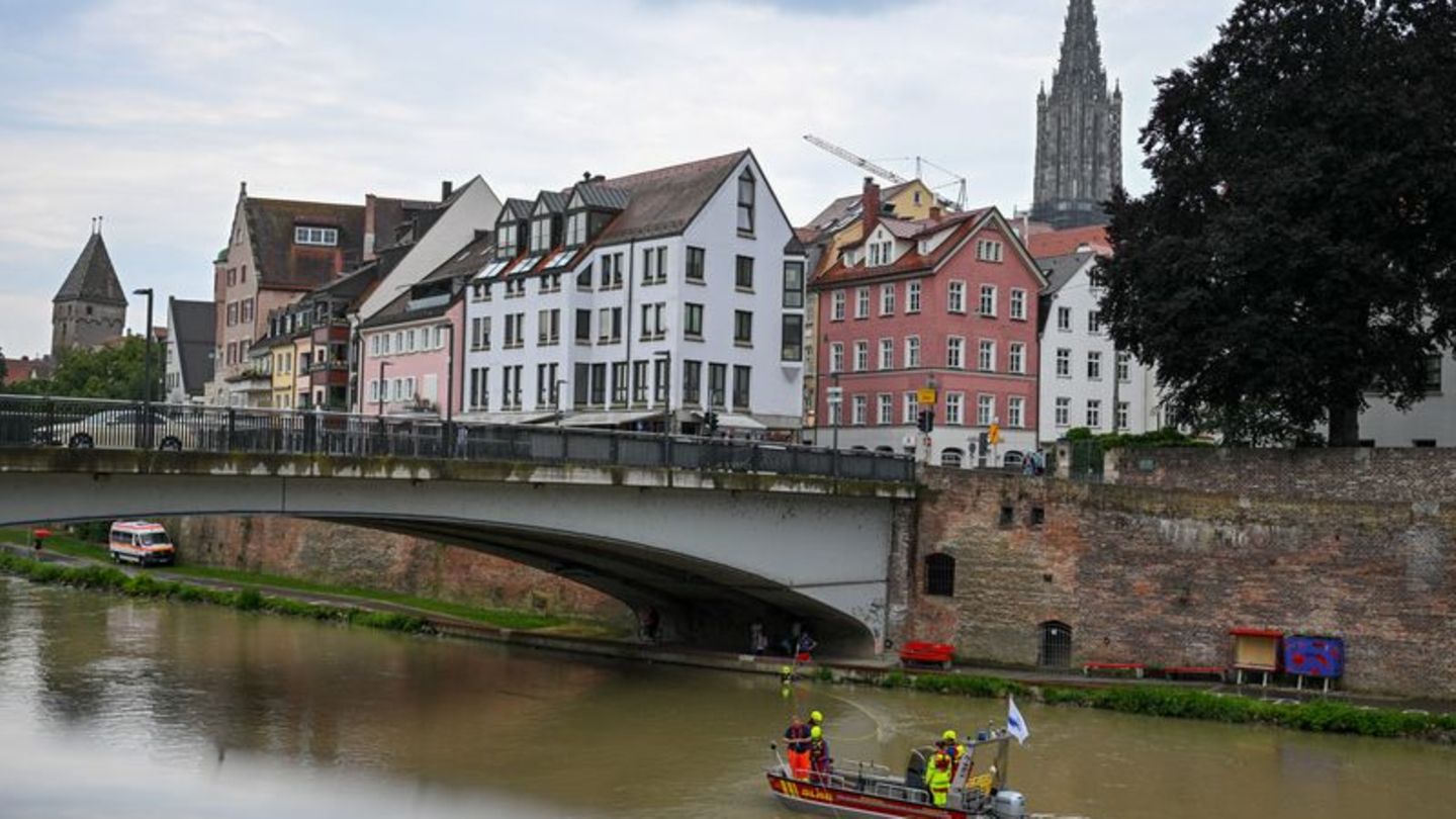 DLRG-Suchaktion: Mensch in der Donau vermisst - Langwierige Suche