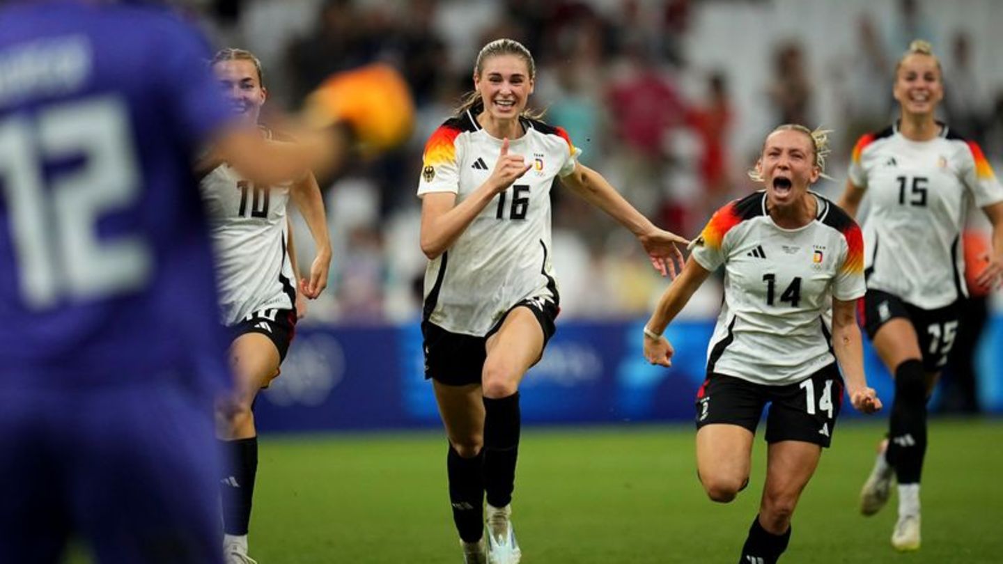 Frauen bei Olympia: Dank Keeperin Berger: Fußballerinnen im Olympia-Halbfinale