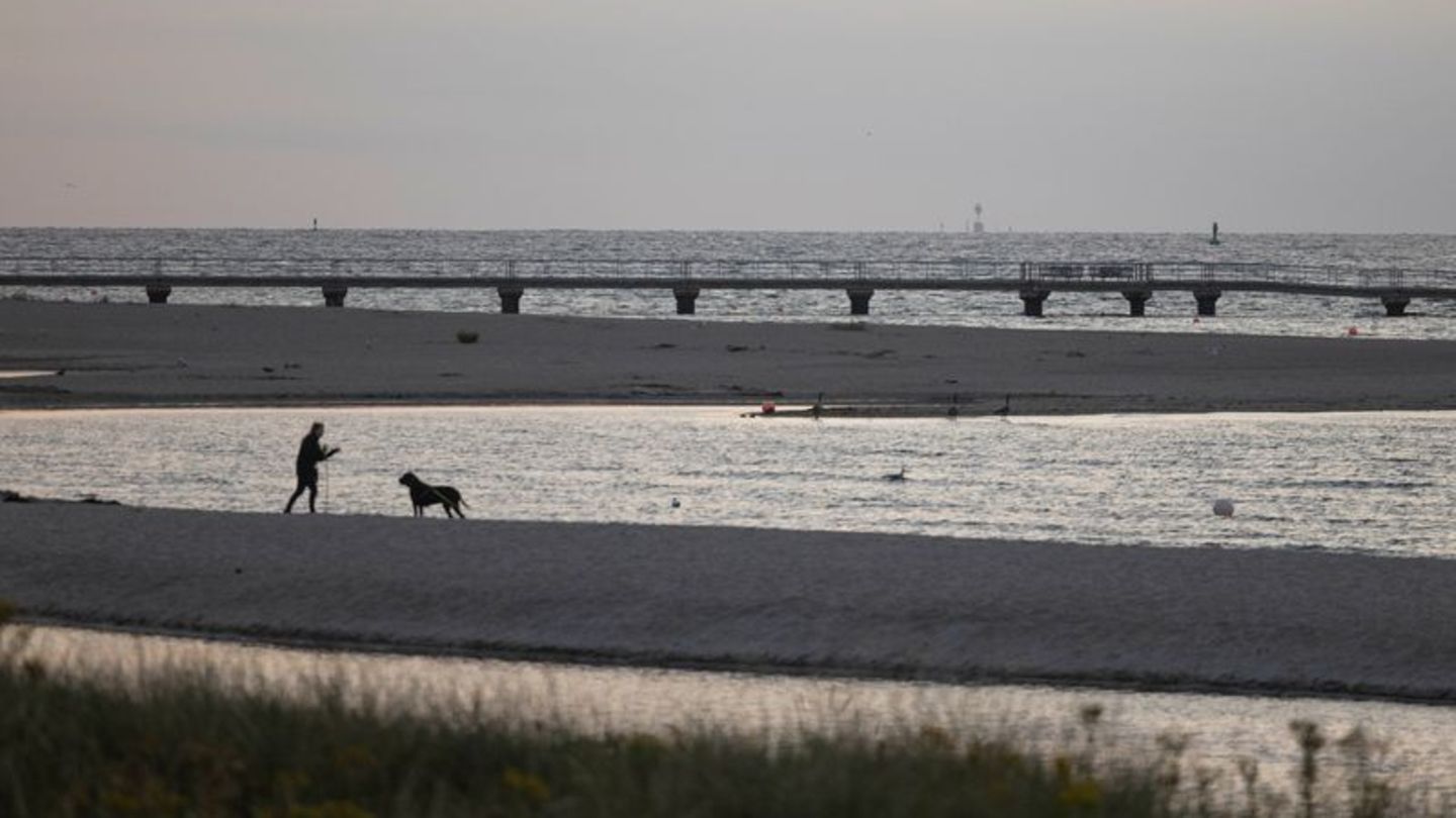 Deutscher Wetterdienst: Wechselhaftes Wetter im Norden - Temperaturen bis 21 Grad