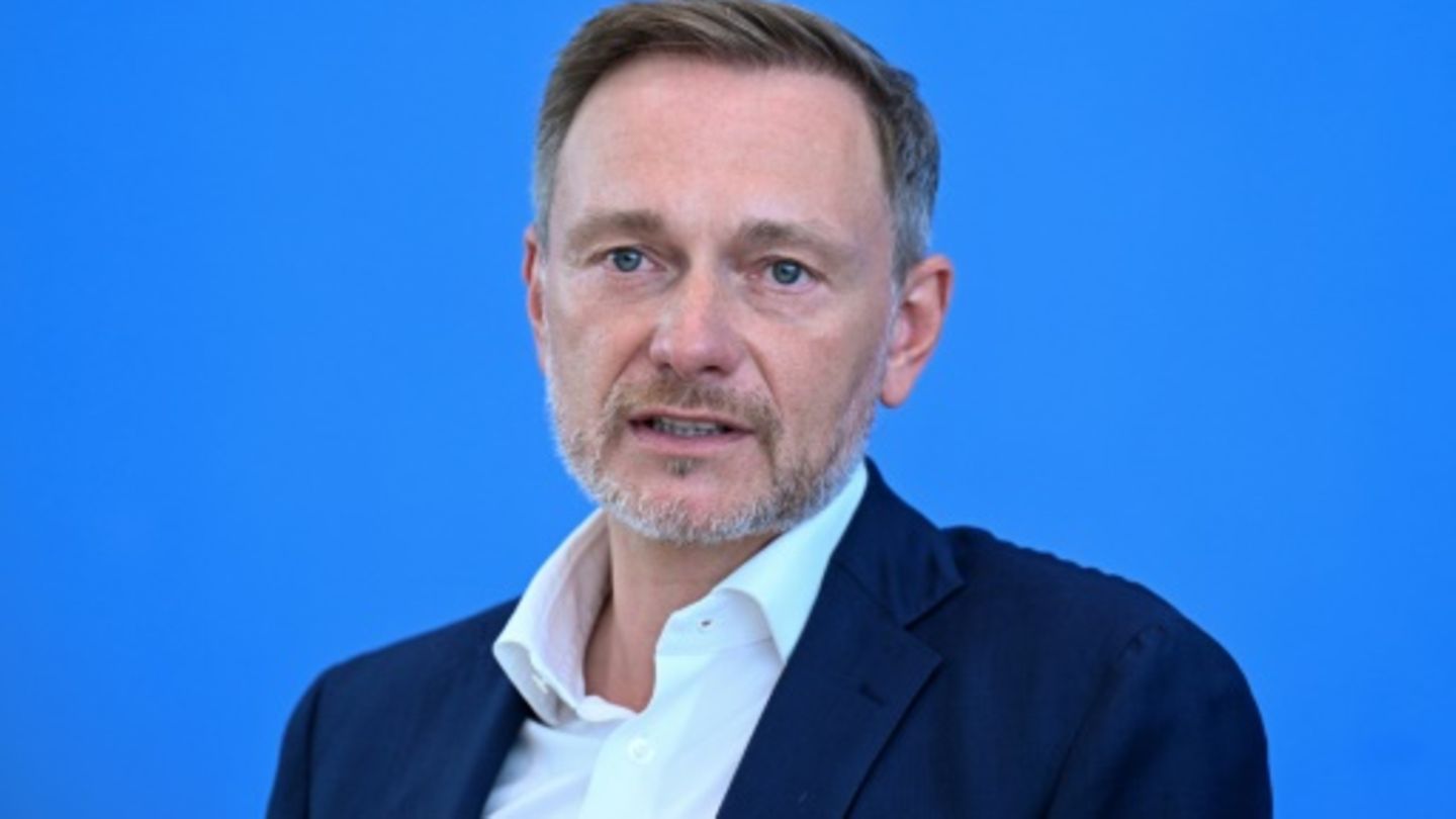 Lindner weist Vorwurf nachträglicher Änderungen am Haushalt zurück