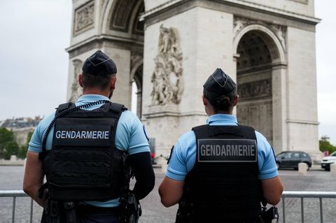 Olympia: Zwei Polizisten