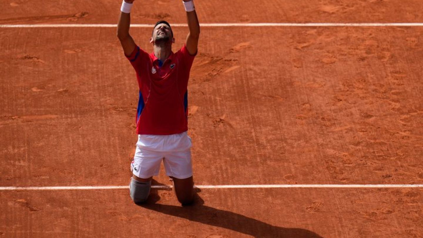 Tennis-Wettbewerb bei Olympia: Schluchzender Tennis-Star: Djokovic endlich Olympiasieger