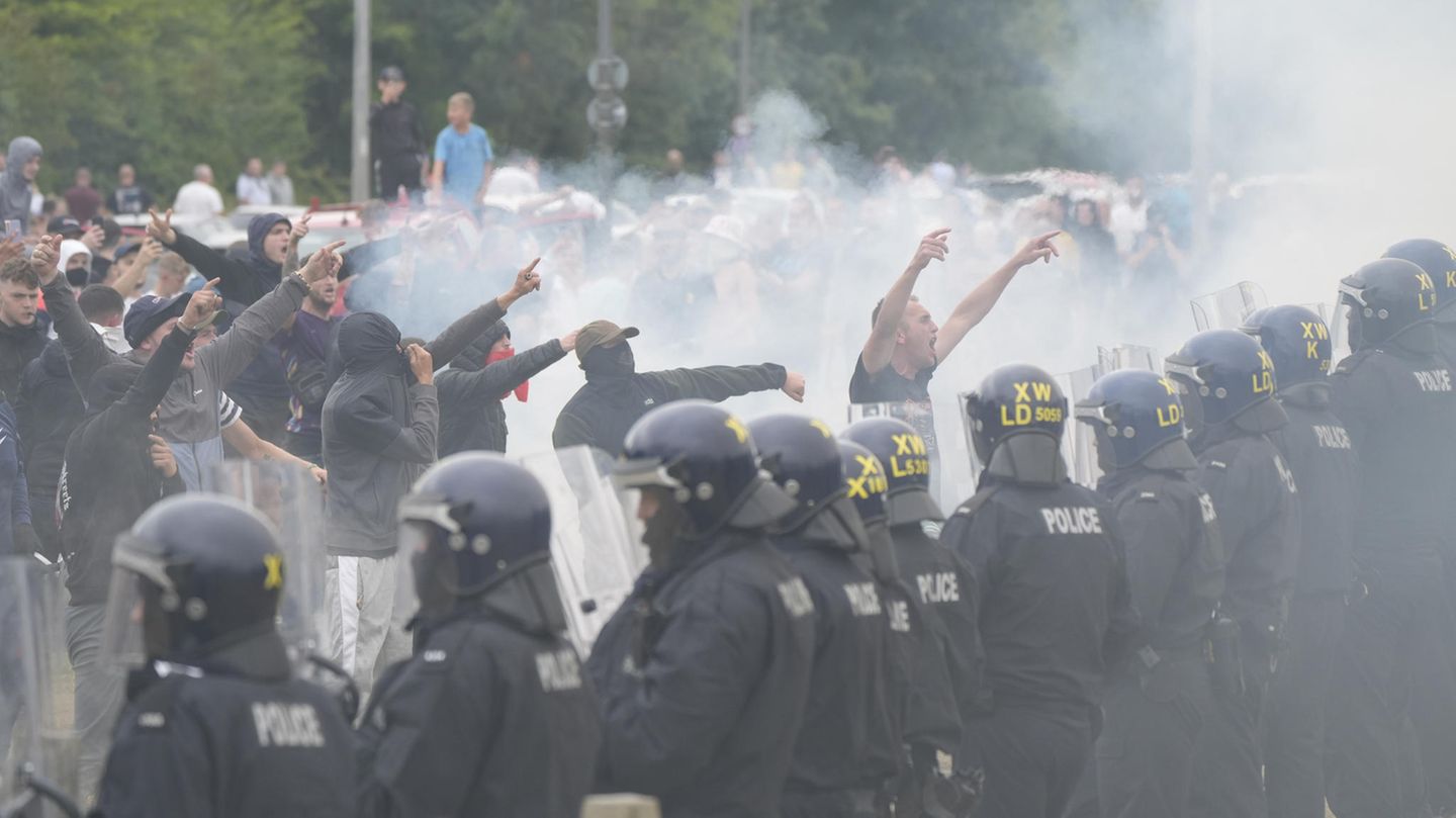 Gewaltsame Proteste: Bluttat von Southport stürzt Großbritannien in eine historische Krise