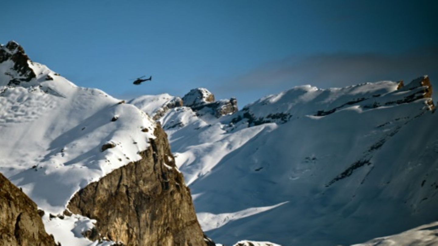 Zwei Deutsche nach Absturz von Gletschereis am Mont Blanc vermisst