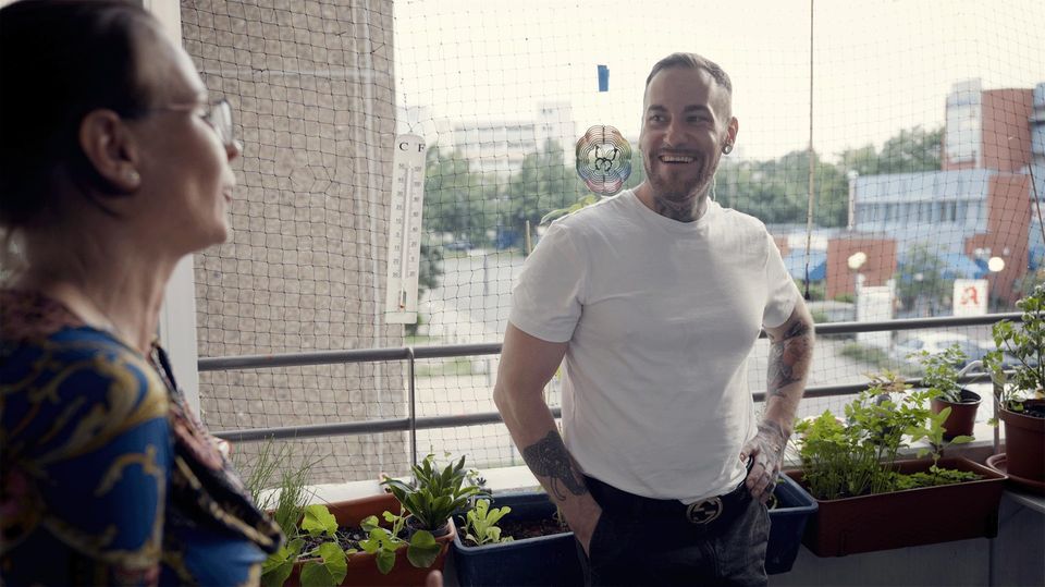 Der ehemalige russische Häftling Patrick Schöbel im Video