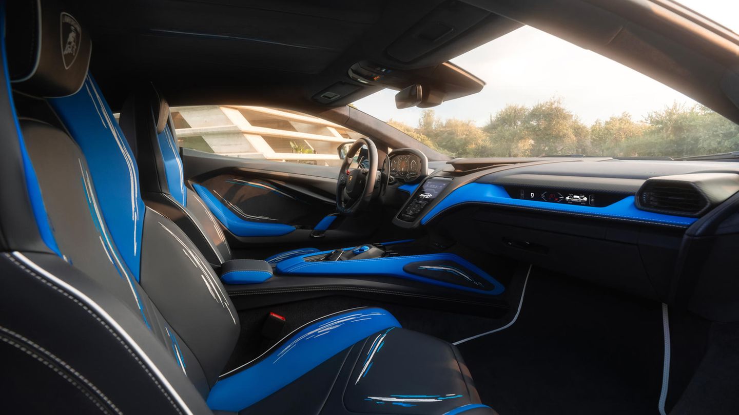 Lamborghini Revuelto Opera Unica