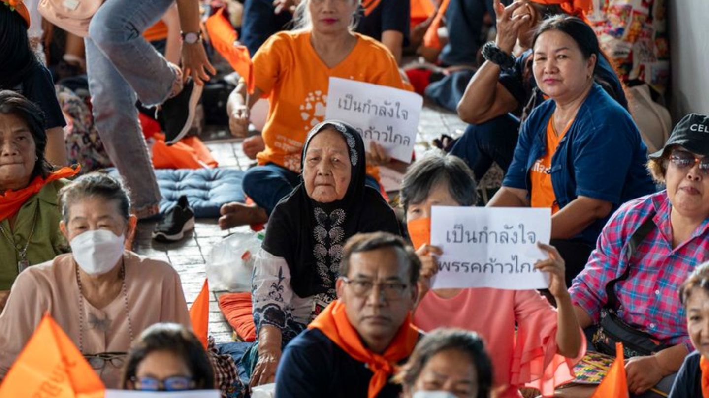 Move-Forward-Partei verboten: Thailands Justiz verfügt Auflösung größter Oppositionspartei