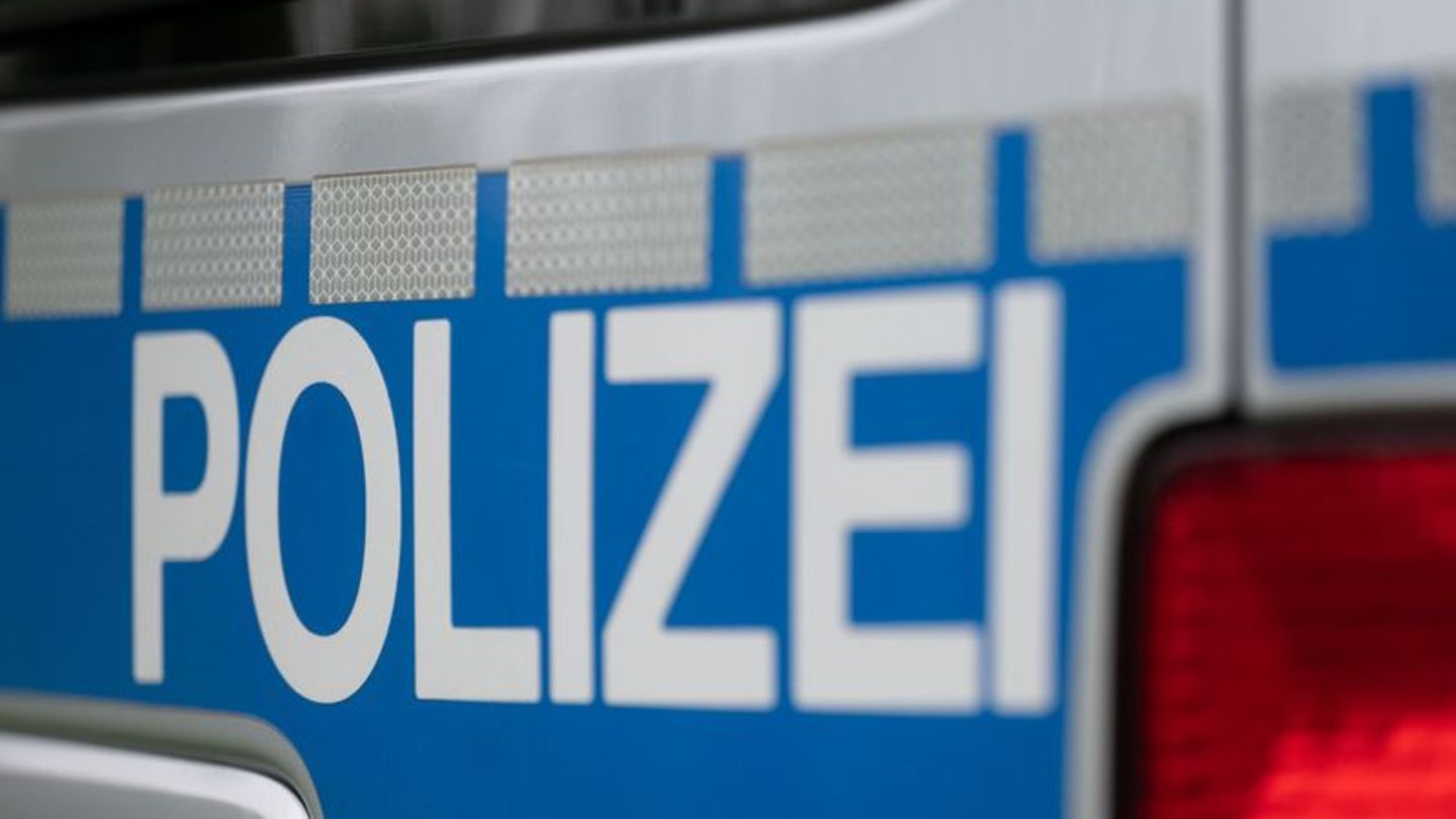 Landkreis Teltow-Fläming: Polizei ermittelt wegen stinkender Substanz in Treppenflur