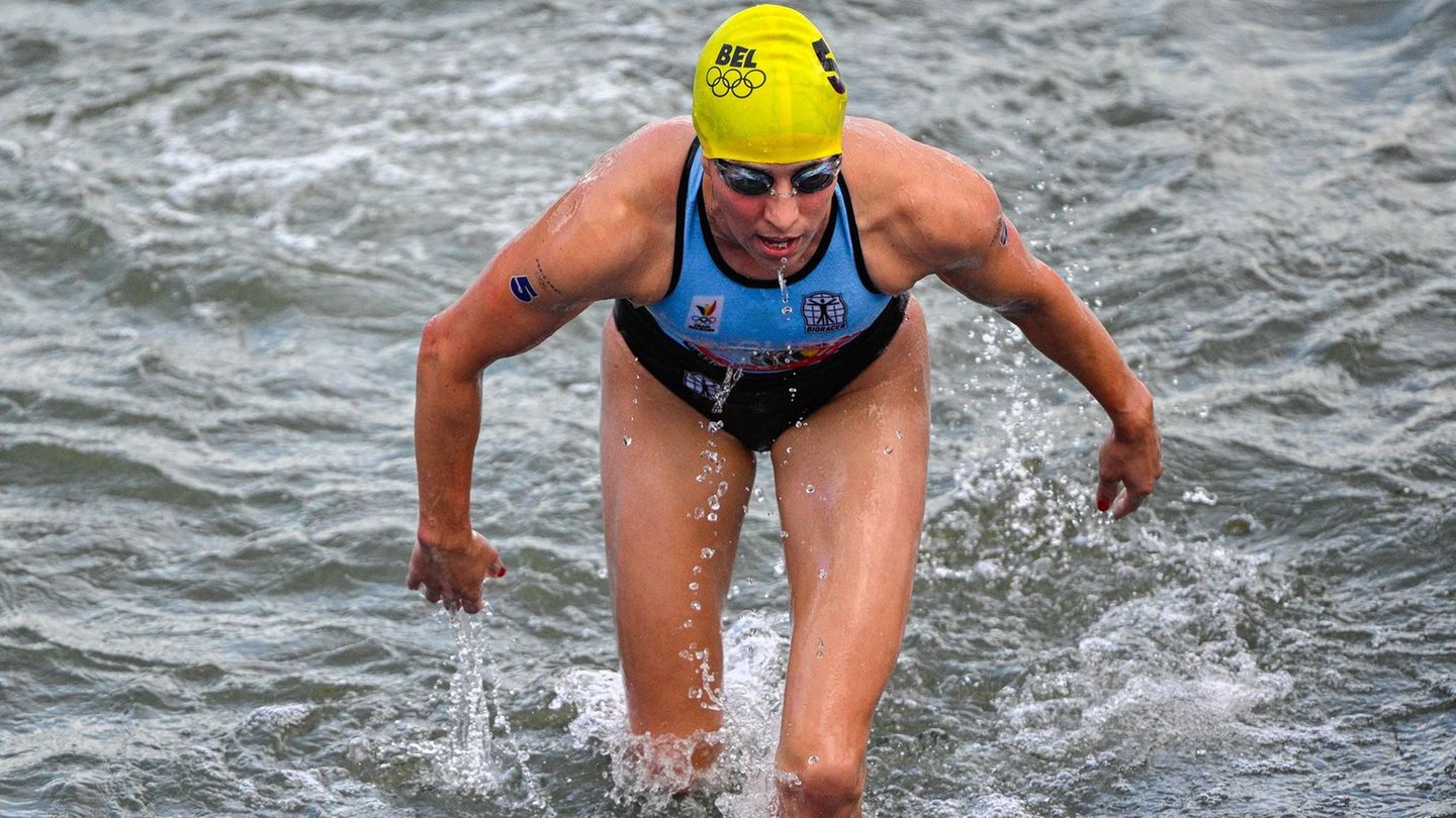 News aus Paris: Medienberichte: Mehr Triathleten als bekannt hatten wohl Magen-Darm nach Seine-Wettkampf