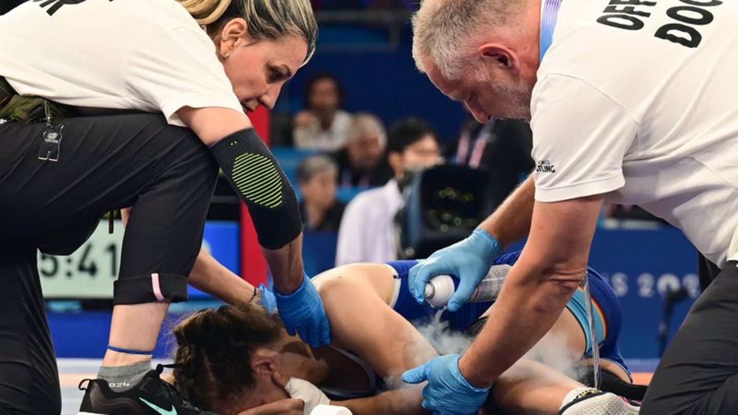 Olympische Spiele in Paris: Drama im Bronze-Kampf: Keine Medaille für Ringerin Wendle