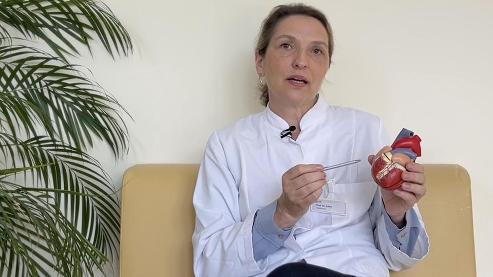 Herzinfarkt bei Frauen: So können Sie sich besser schützen (Video) Herzinfarkt bei Frauen: So können Sie sich besser schützen (Video)