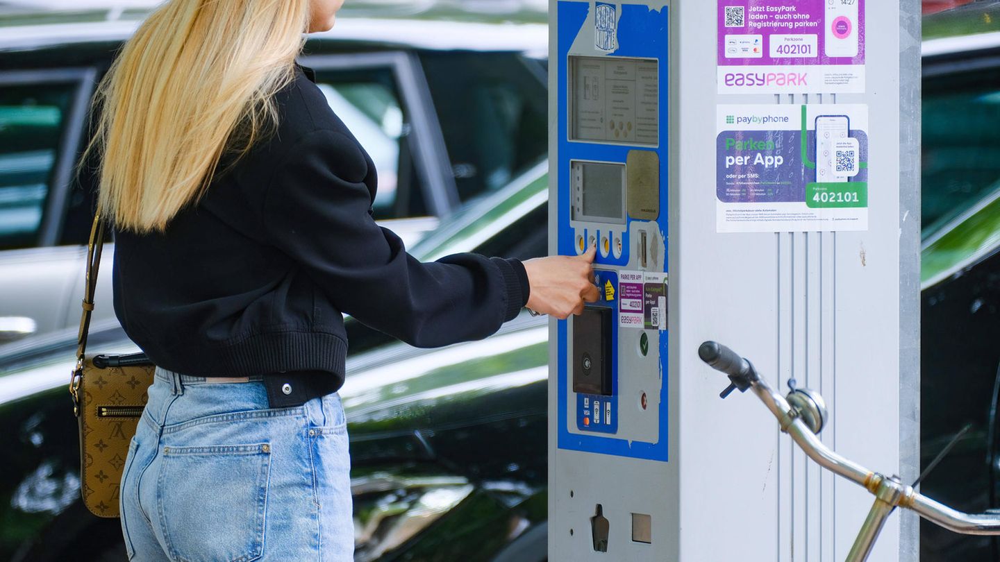 Deutschland: Stadt will von Autofahrern mehr Geld für's Parken – außer von den eigenen Leuten