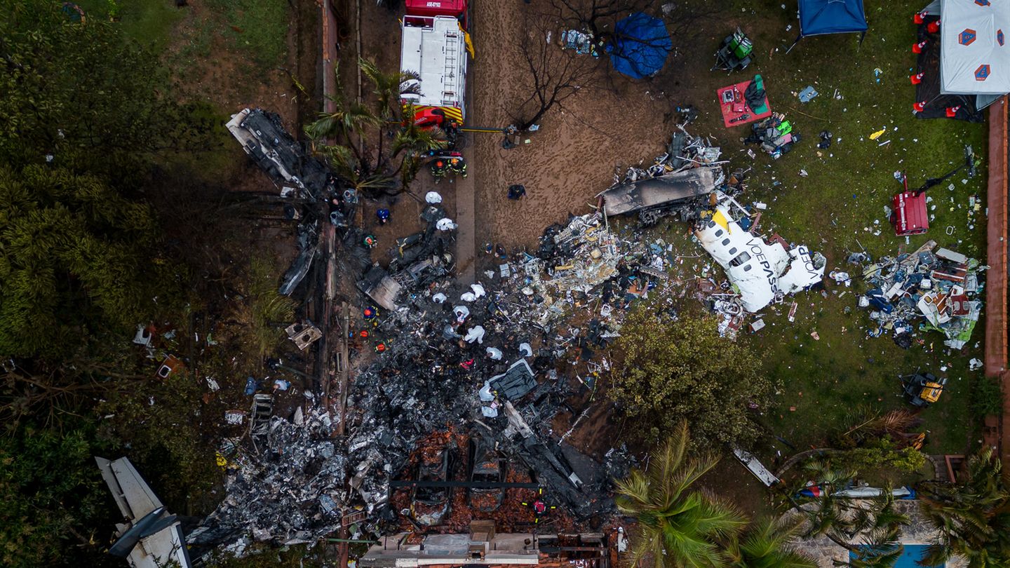 Tragödie in Brasilien: Ursachen für Flugzeugabsturz mit 61 Toten weiter unklar