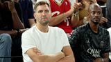 Das hat sich Dirkules wohl anders vorgestellt: Beim Spiel der deutschen Mannschaft musste Dirk Nowitzki mit ansehen, wie das Team eigentlich nur dem Rückstand nachlief und letztlich auch verlor