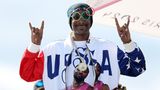 Gewann Olympia ganz ohne sportliche Höchstleistung: Snoop Dogg war als NBC-Botschafter bei vielen Wettbewerben zu sehen und überraschte immer wieder mit kunstvollen Outfits