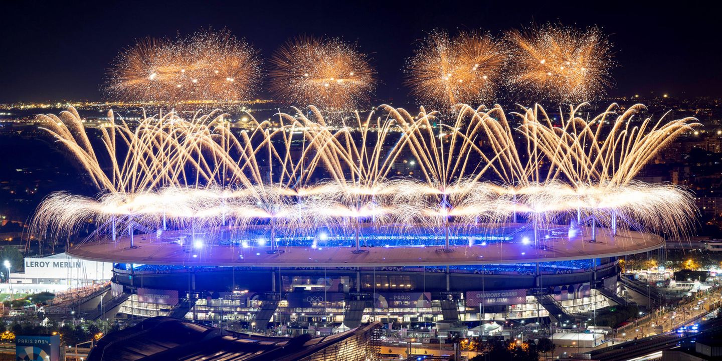 Feuerwerk zum Abschluss der olympischen Spiele: Das Stade de France funkelt 