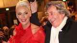 2012 ließ sich "Mörtel" von einer Königin begleiten. Nun ja, fast. Mit Brigitte Nielsen hatte er immerhin die damals amtierende Dschungelkönigin geladen. Und das ist doch auch schon was. 