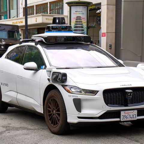 Waymo Taxi