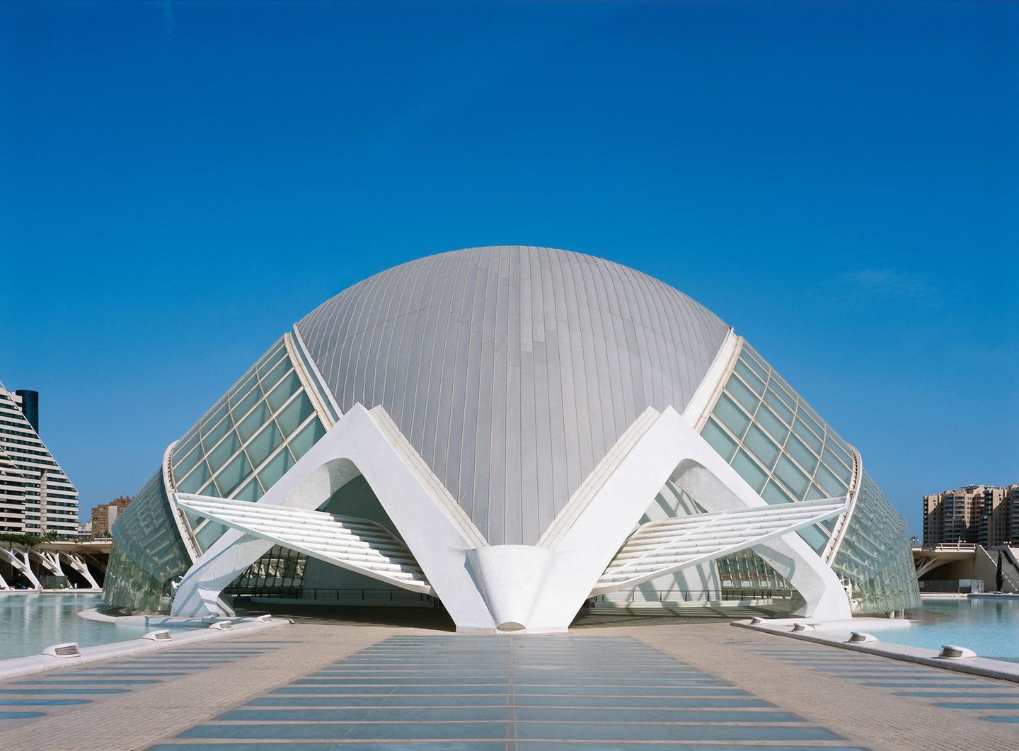 City of Arts and Sciences, Valencia, Spain 1991–2000/1996–2005/2005–2009