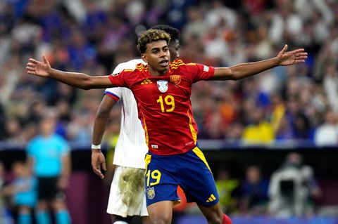 Lamine Yamal im Halbfinalspiel zwischen Spanien und Frankreich