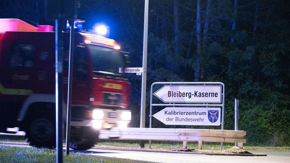 In Mechernich fährt ein Feuerwehr