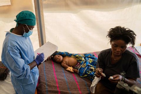 Mpox-Patient in einem Zelt
