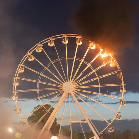 Schock auf dem Highfield-Festival am Störmthaler See bei Leipzig: Das Riesenrad fängt Feuer