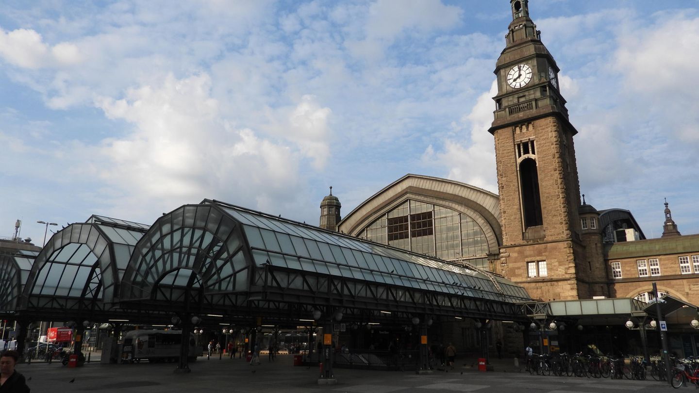 Bundespolizei: Messerdelikte an Bahnh&ouml;fen nehmen zu &ndash; Faeser will Waffenrecht versch&auml;rfen