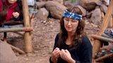 Eigentlich ist Hanka Rackwitz Teamchefin am vierten Tag im Sommer-Dschungelcamp. Doch sie fühlt sich in der Rolle von ihren übrigen Mitbewohnern nicht ernst genommen - und droht damit, das Camp zu verlassen