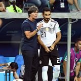 Gündogan mit Löw